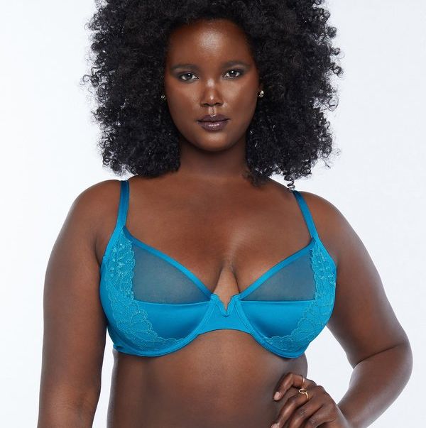 Choix de soutien-gorge pour les seins asymétriques: solutions et astuces